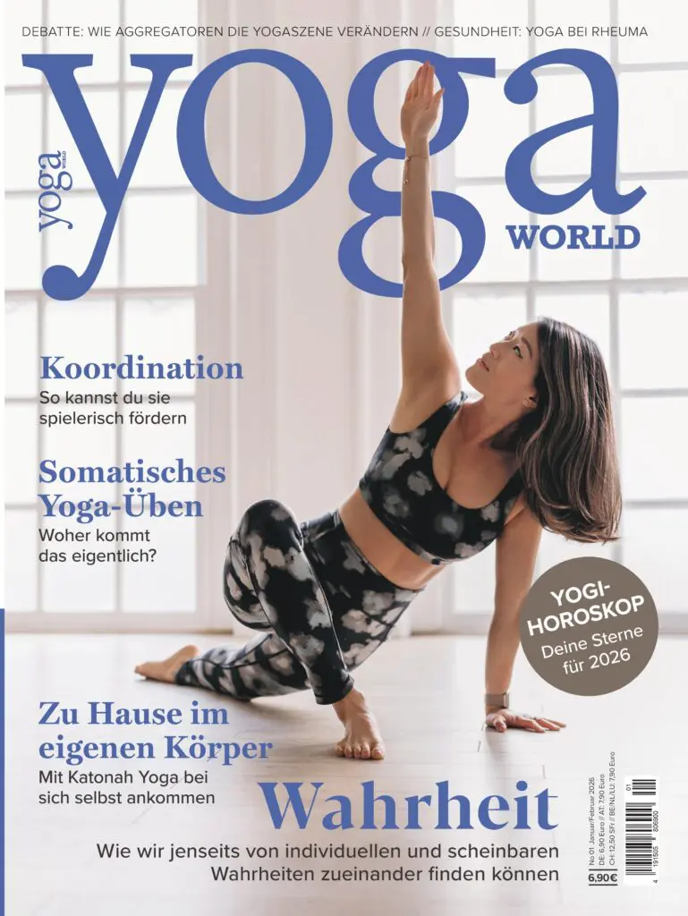 Cover YogaWorld Journal 1/26