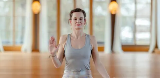 nicole bongartz abhaya mudra