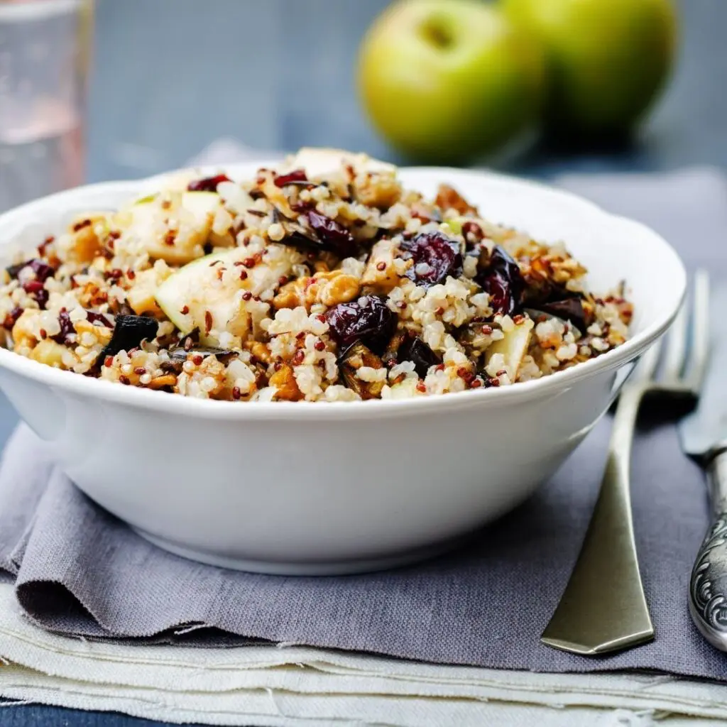 Quinoa-Apfel-Salat Symbolbild