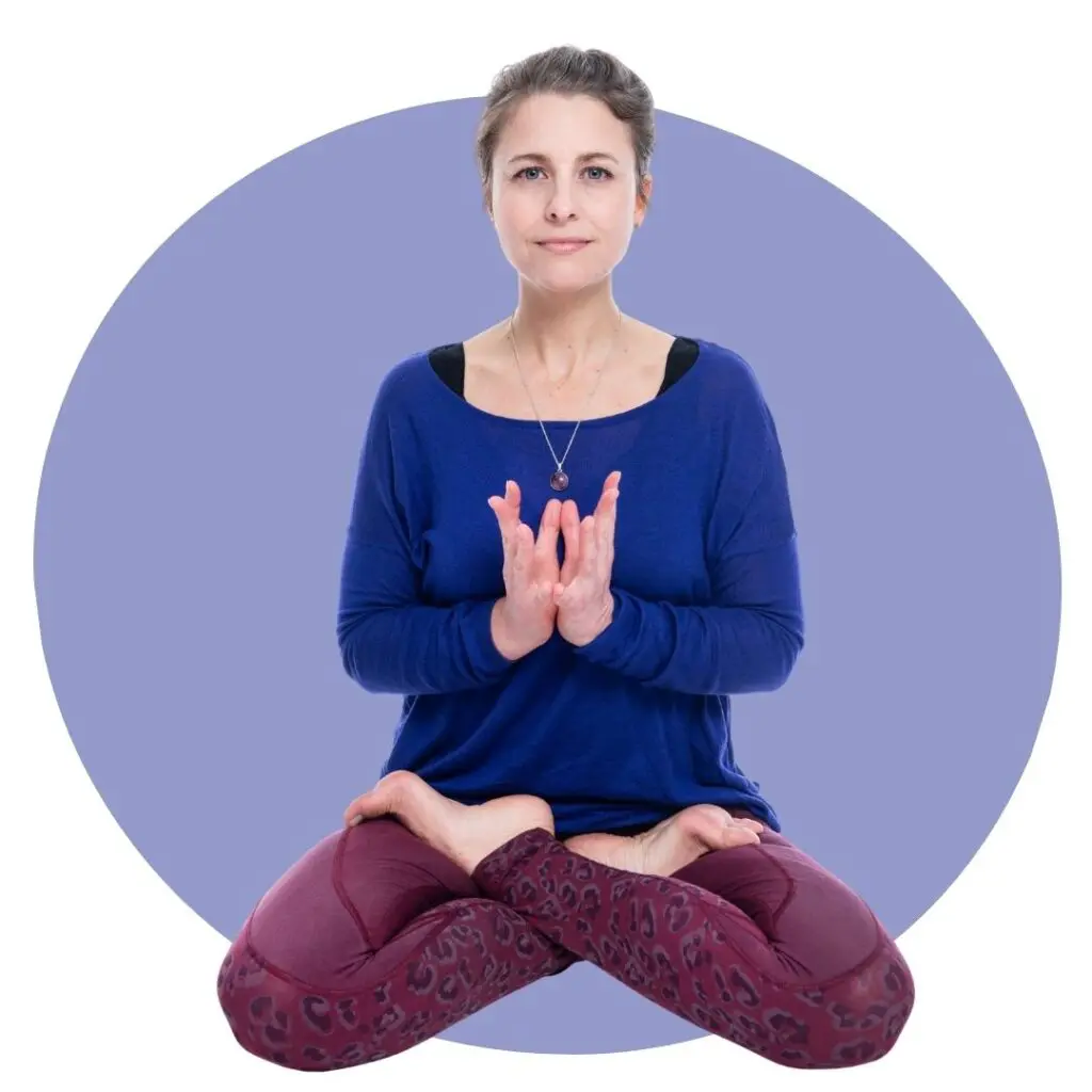 Susanne Mors, Asana, Mudra, Yoga Sequenz, Lotus-Meditation mit Padma Mudra