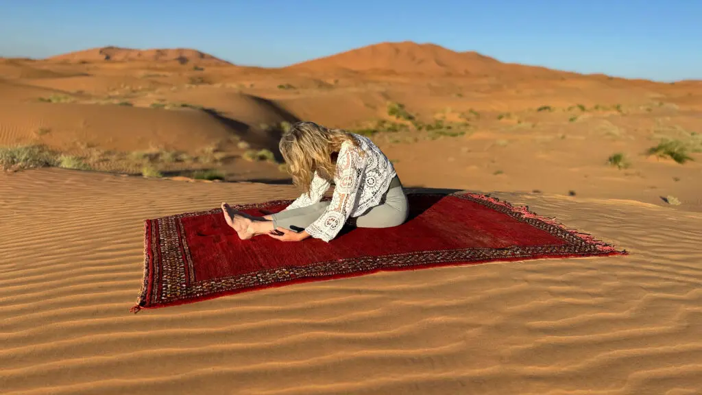 Tanja Seehofer, Raupe Yoga Asana