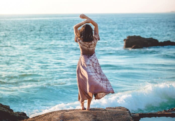 Biblische Shakti Frau Meer Shakti