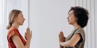 Achtsamkeit Yoga Praxis