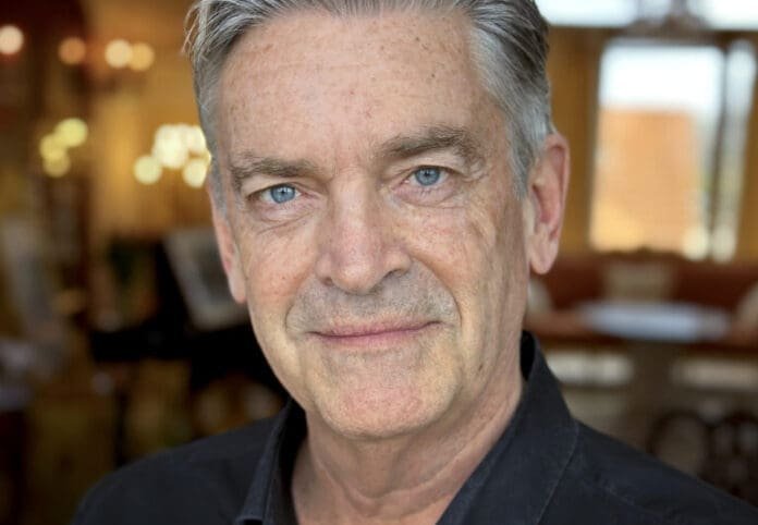 Dr. Engelbert Oman