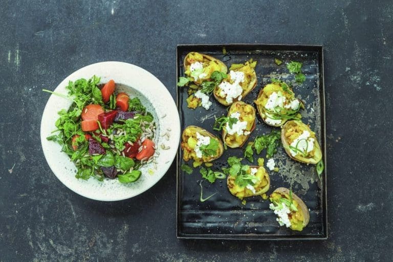Gemüsesalat aus Möhren und roten Beeten
