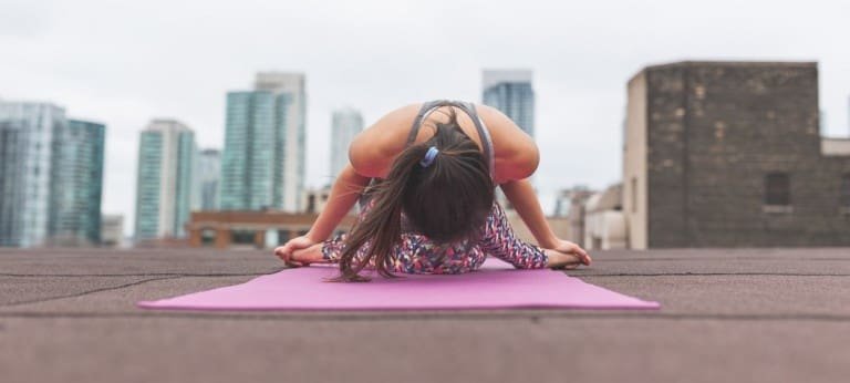 DVD-Tipp: Yogabasics – Reise durch die Chakren