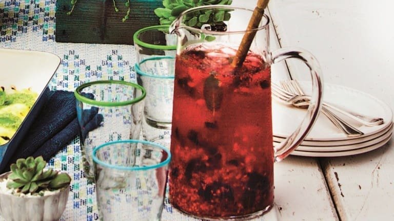 Alkoholfreier Genuss: Himbeer-Mojito-Mocktail Rezept