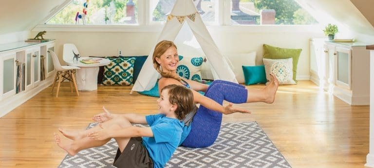 Kinder-Yoga: Übungen für Mutter und Kind