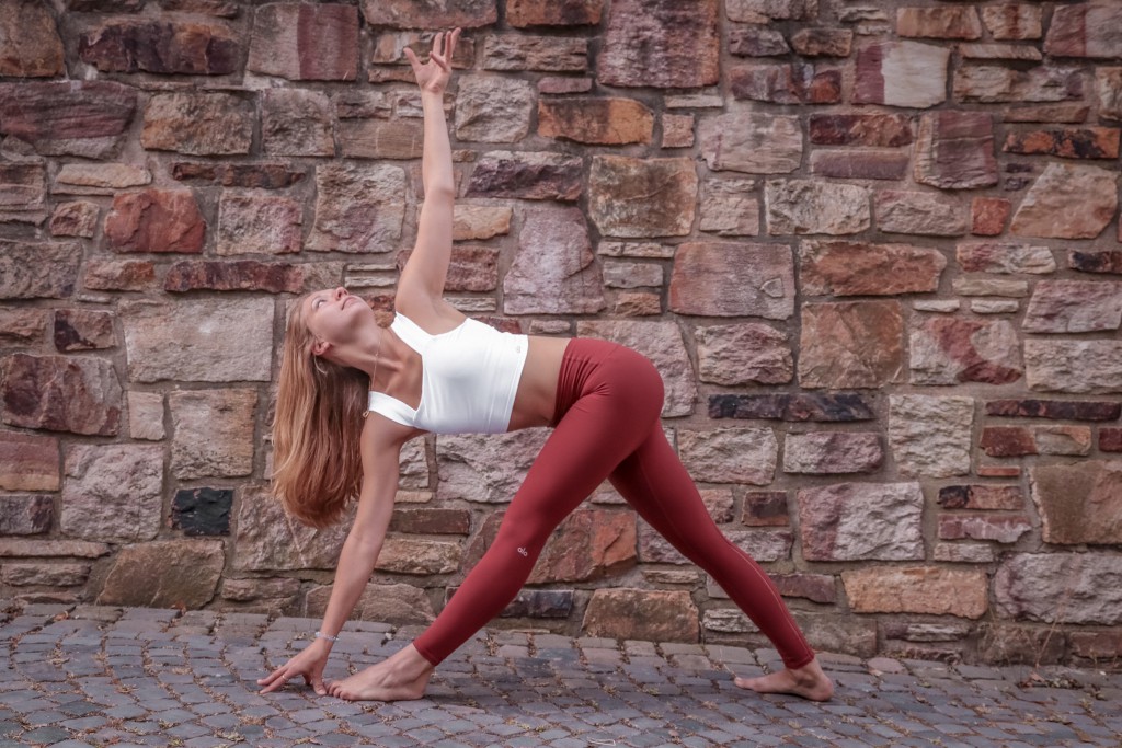 Mit Yoga und Ernährung den Körper entgiften