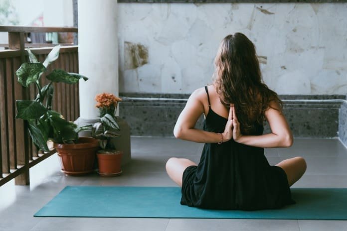 Frauen Yoga