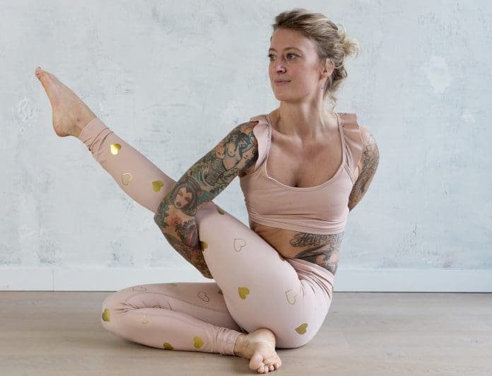 Drehhaltung Detox Jelena Lieberberg
