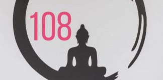 108 Heilige Zahl im Yoga