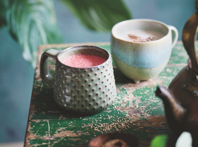 Sesam-Latte & Red Velvet-Latte von Dr. Dania Schumann