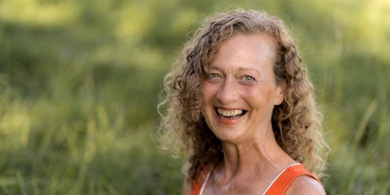 Ganzheitliche Augenyoga-Übungen von Martina Hiltl