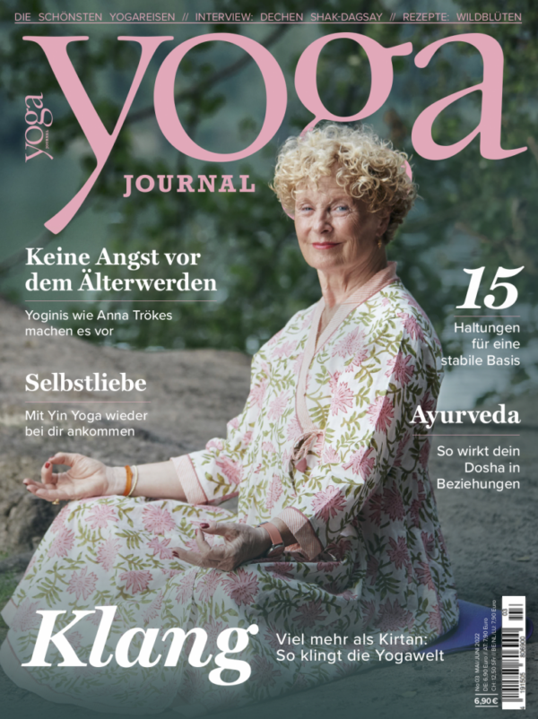 Yoga-Journal-81-03-2022