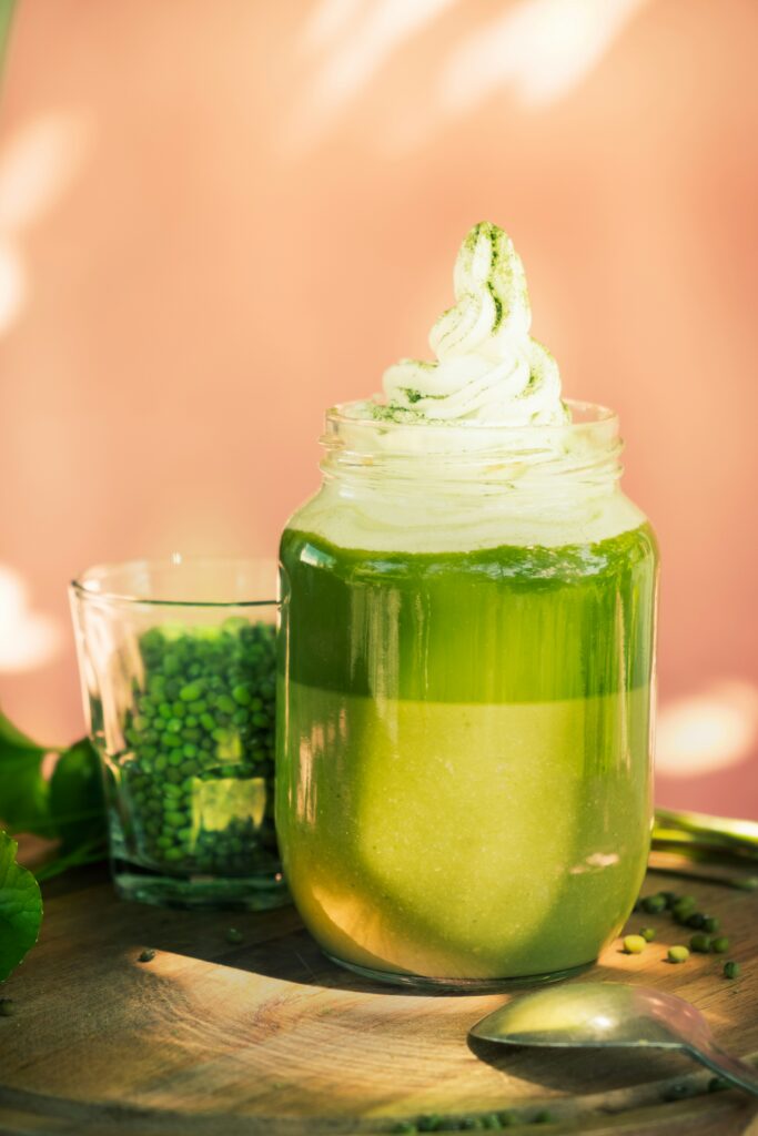Rezept für grünen Schicht-Smoothie