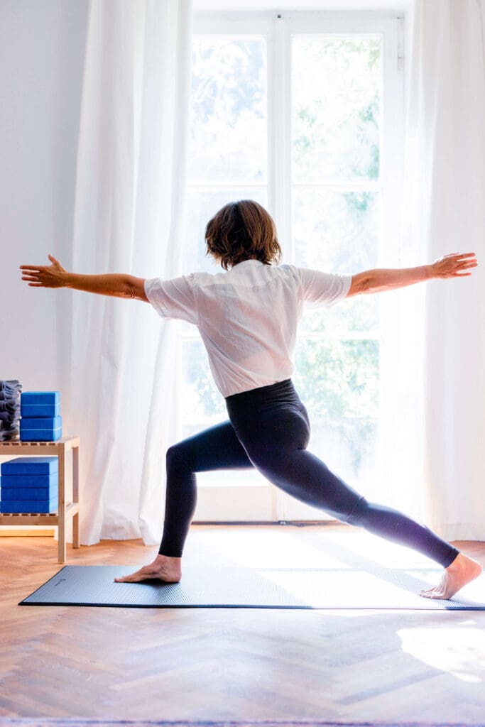 Lizzie Lasater, Heldenhaltung 1 dynamisch