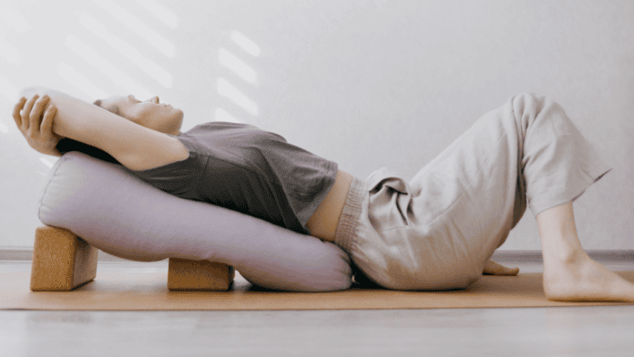 Hilfsmittel im Yoga Hilfsmittel im Yoga