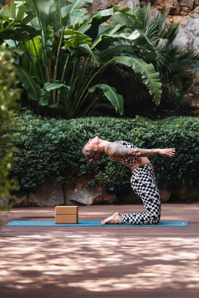 Jelena Lieberberg, Herzöffner, Ushtrasana, das dynamische Kamel