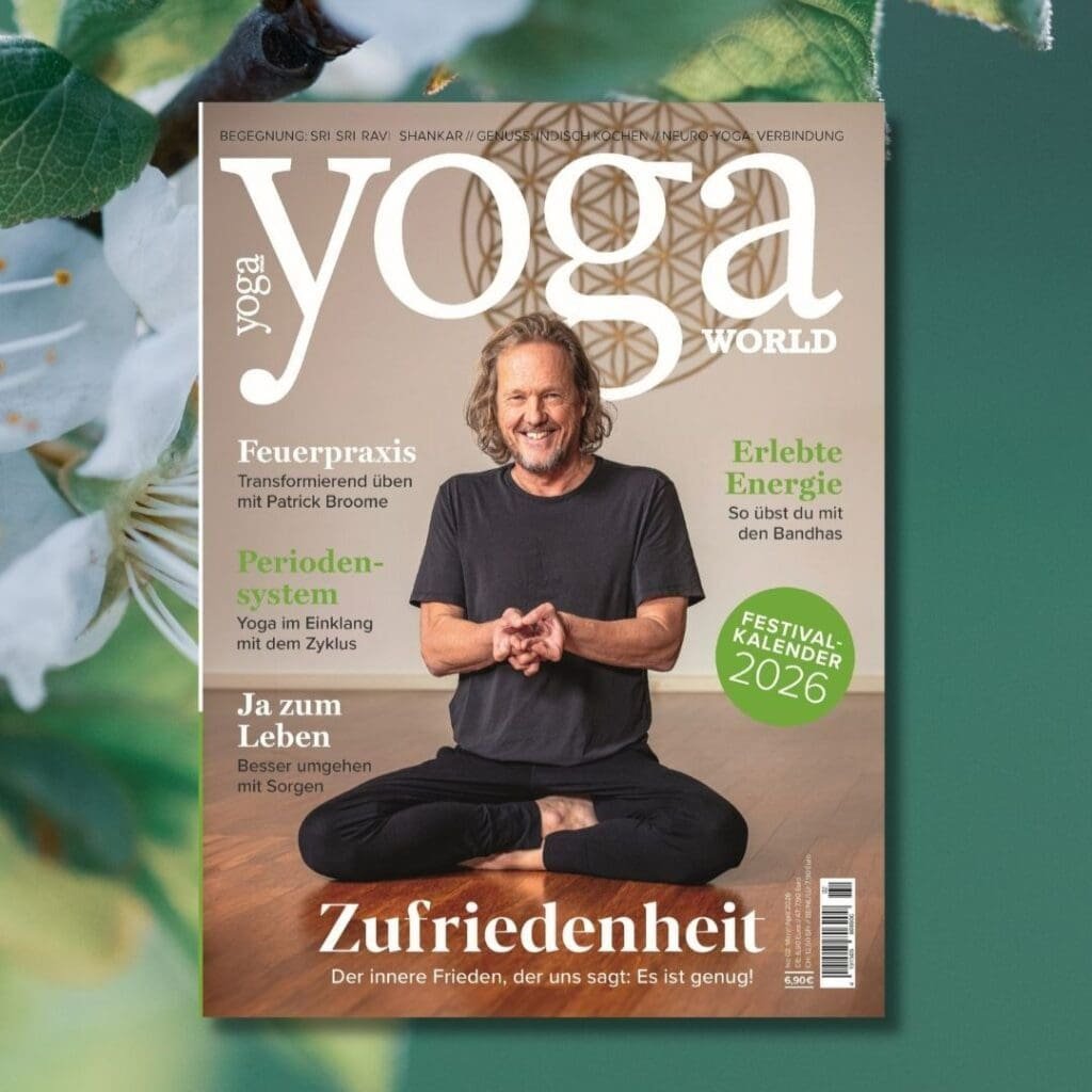 cover yogaworld journal 02/2026 Patrick broome