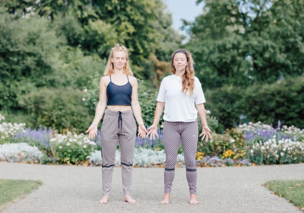 Tadasana, Berghaltung, Gina Weber, Terry Brackmann, Yoga Flow, Spring Glow