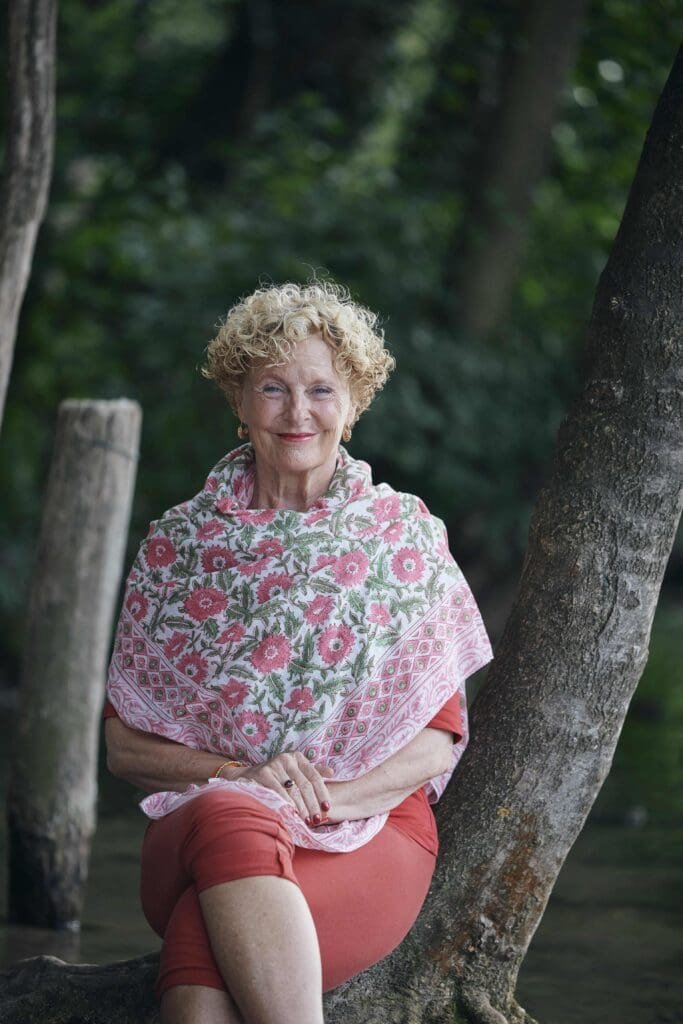 Anna Trökes, Yogalehrerin, Yogaphilosophie zum Thema Zeit, Fotocredit: Nela König