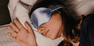 Sleepmaxxing